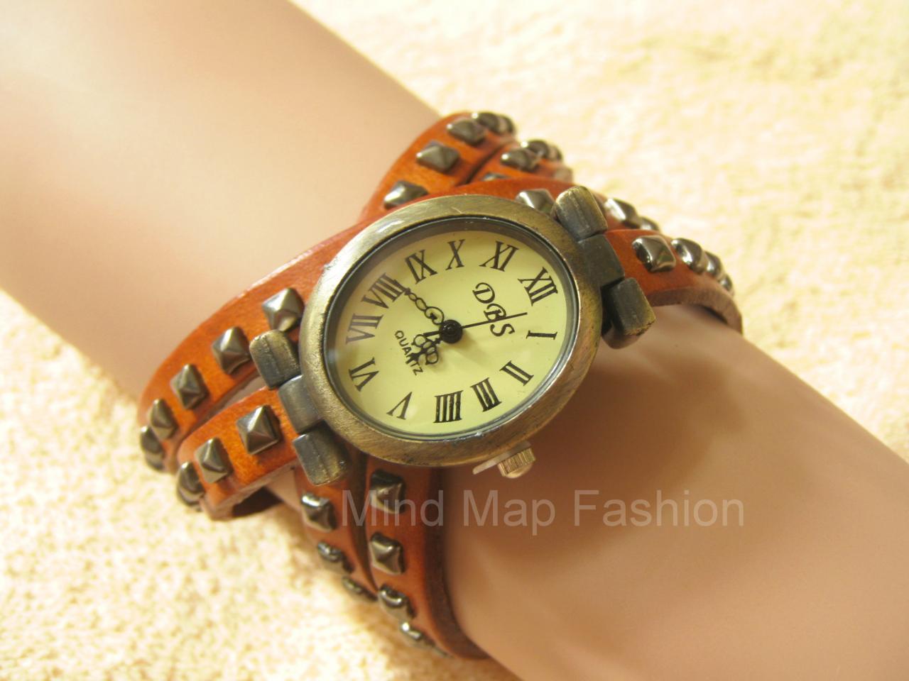 W59 Women Fashion Square Rivet Brown Leather Bracelet & Oval Wrist Watch